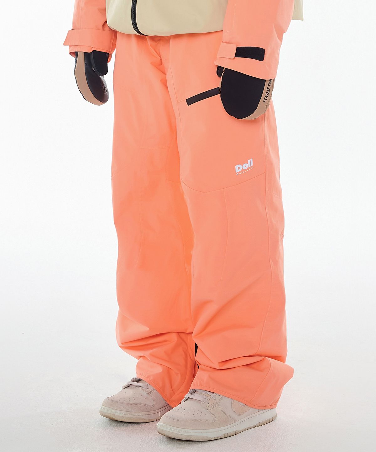 돌아우터웨어(DOLL OUTERWEAR) 2425 보니타 보드복 팬츠 피치 남녀공용