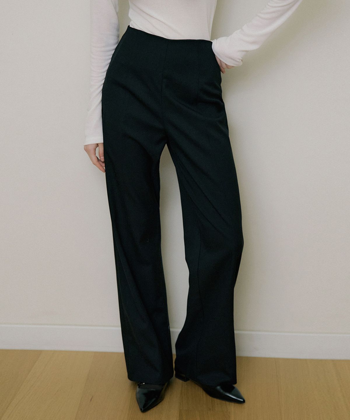 리올그(REORG) EOT HIGH WAIST TIDY SLACKS BLACK