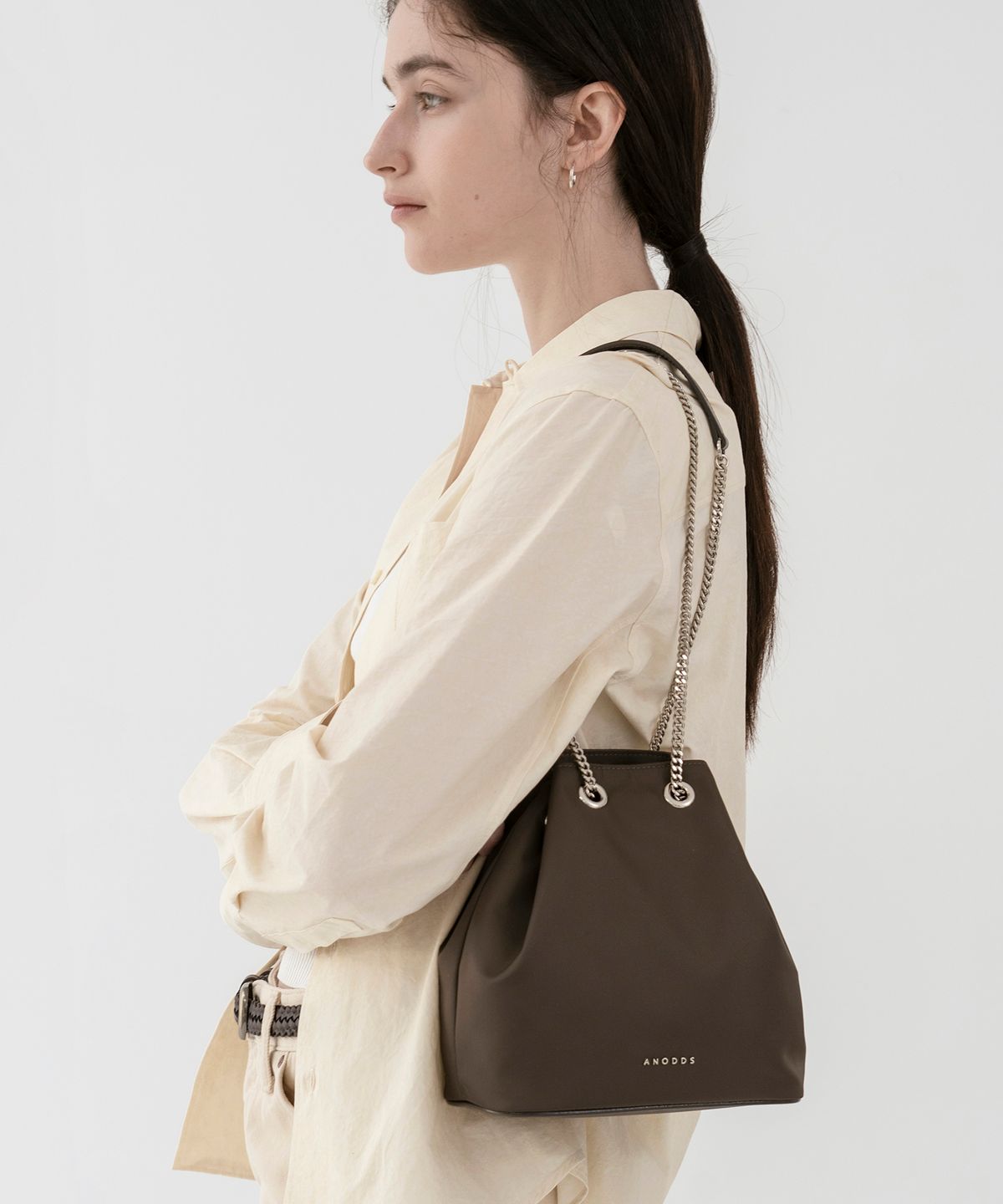 앤오즈(ANODDS) TIWI MEDIUM MIX nylon bucket bag 3 color