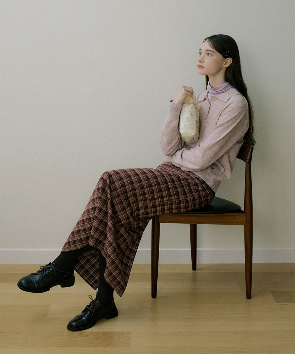 리올그(REORG) EOT SOFT BUTTON COLLAR KNIT PINKY BERRY