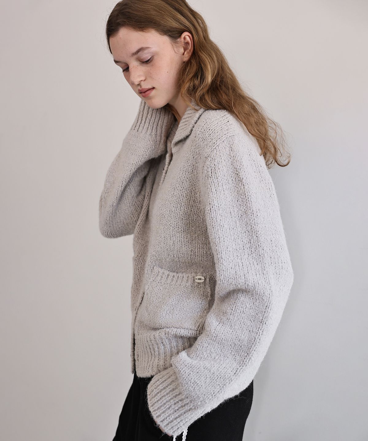 앤니즈(ANDNEEDS) Eve collar cardigan (beige)