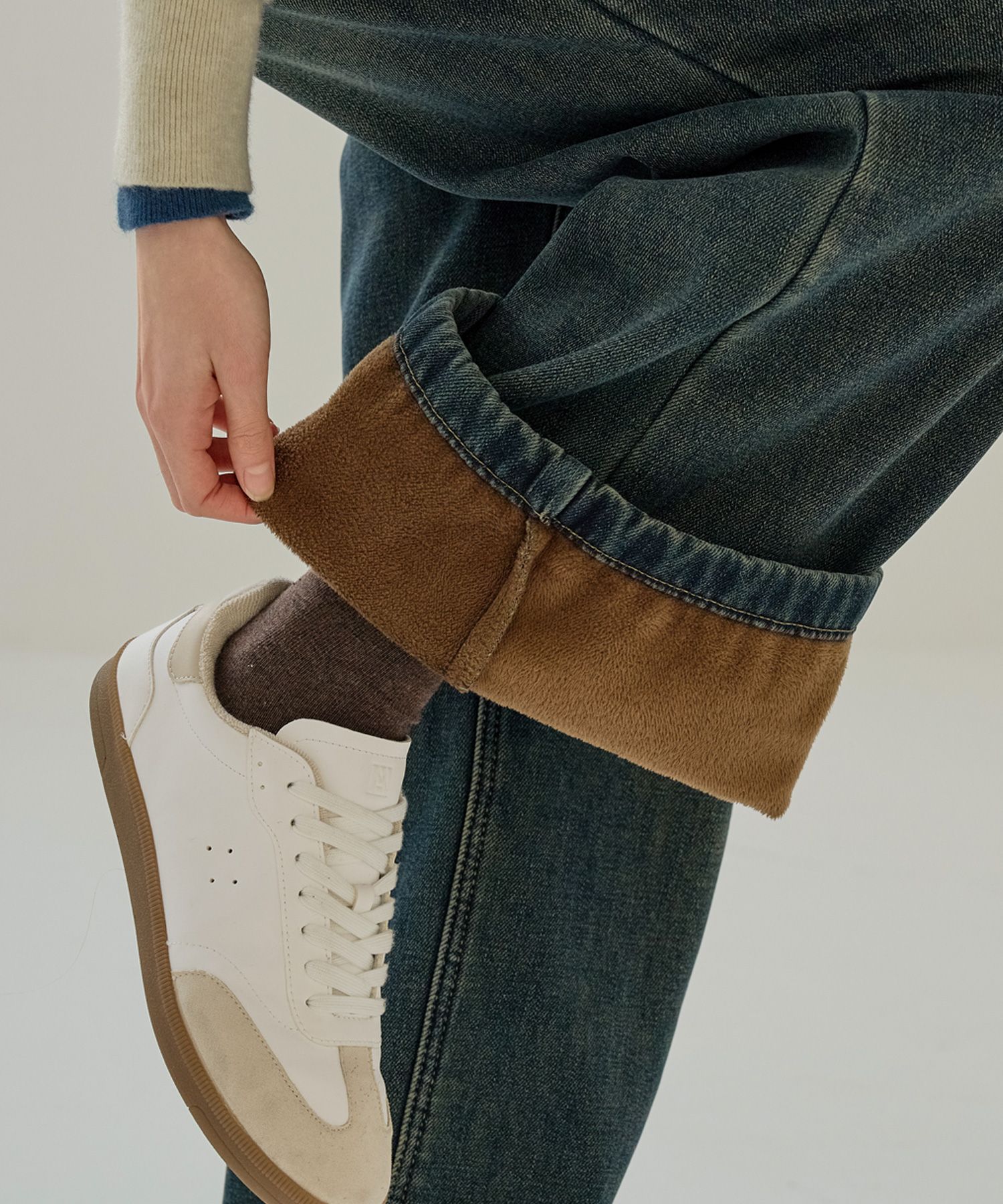 ◆THE MUSEUM VISITOR◆ PINTUCK DETAILED DENIM PANTS DARK NAV Elvis Pants Dark Denim – THE LABEL EDITION