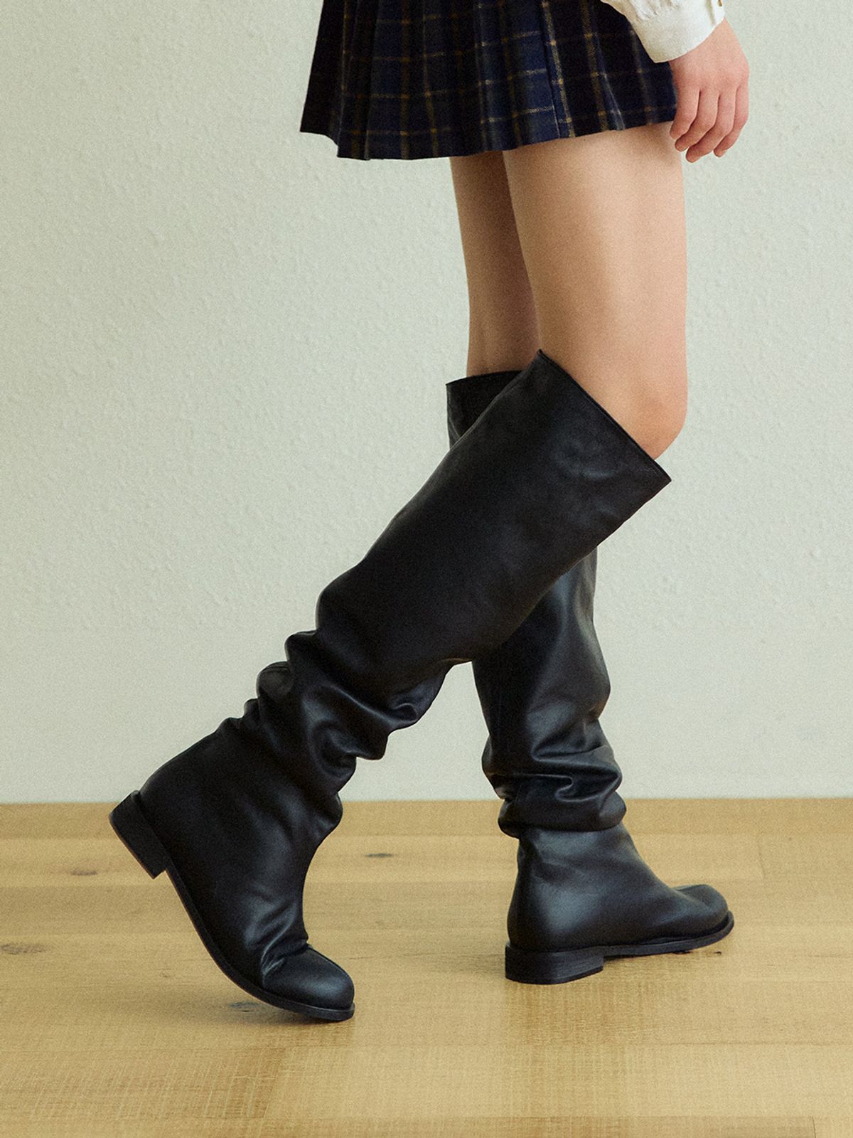 더조히(THE JOHI) Maeve Knee-High Boots_2.5CM, 5CM