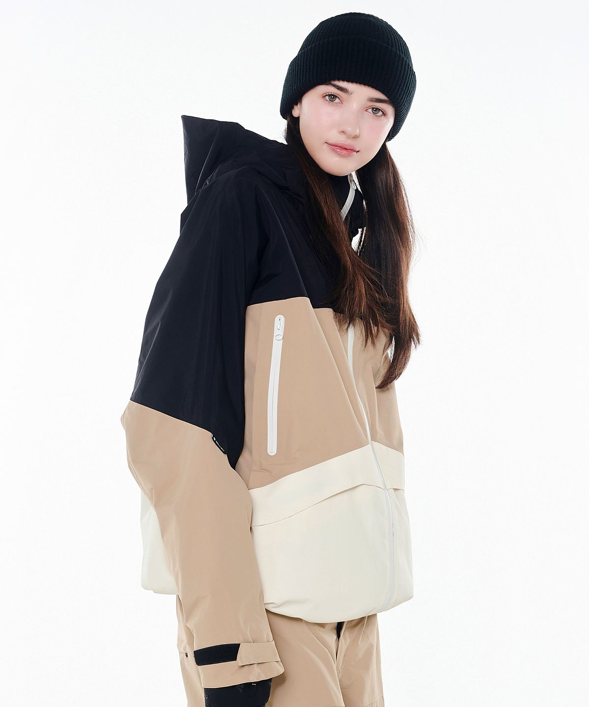 돌아우터웨어(DOLL OUTERWEAR) 2425 악티보 보드복 자켓 블랙/베이지 남녀공용