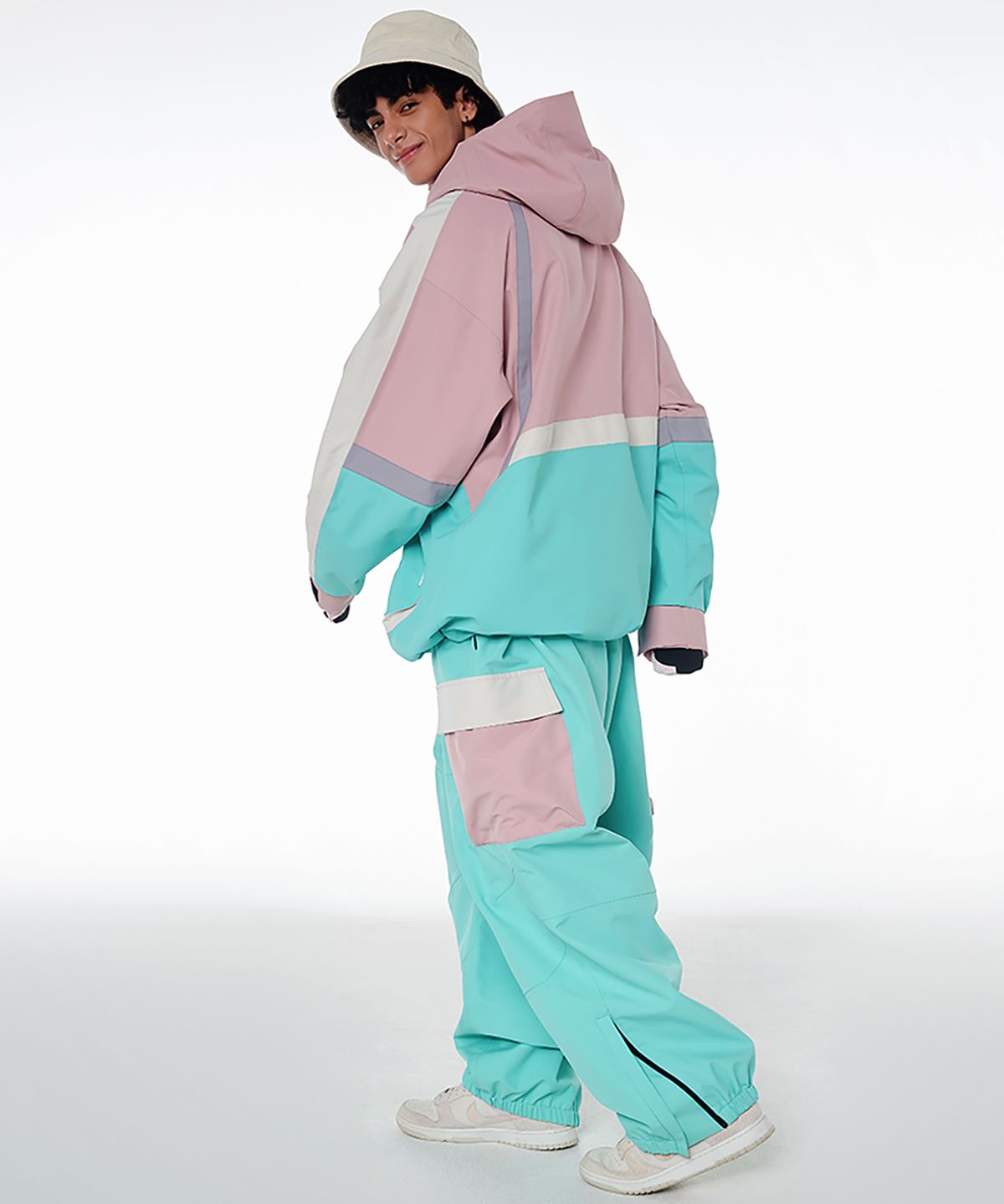 돌아우터웨어(DOLL OUTERWEAR) 2425 벨로 자켓&팬츠 보드복 세트 민트 남녀공용