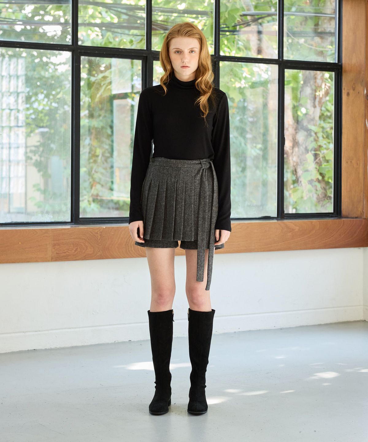 아리킴(ARIKIM) CLASSIC WOOL TURTLENECK TOP / BLACK