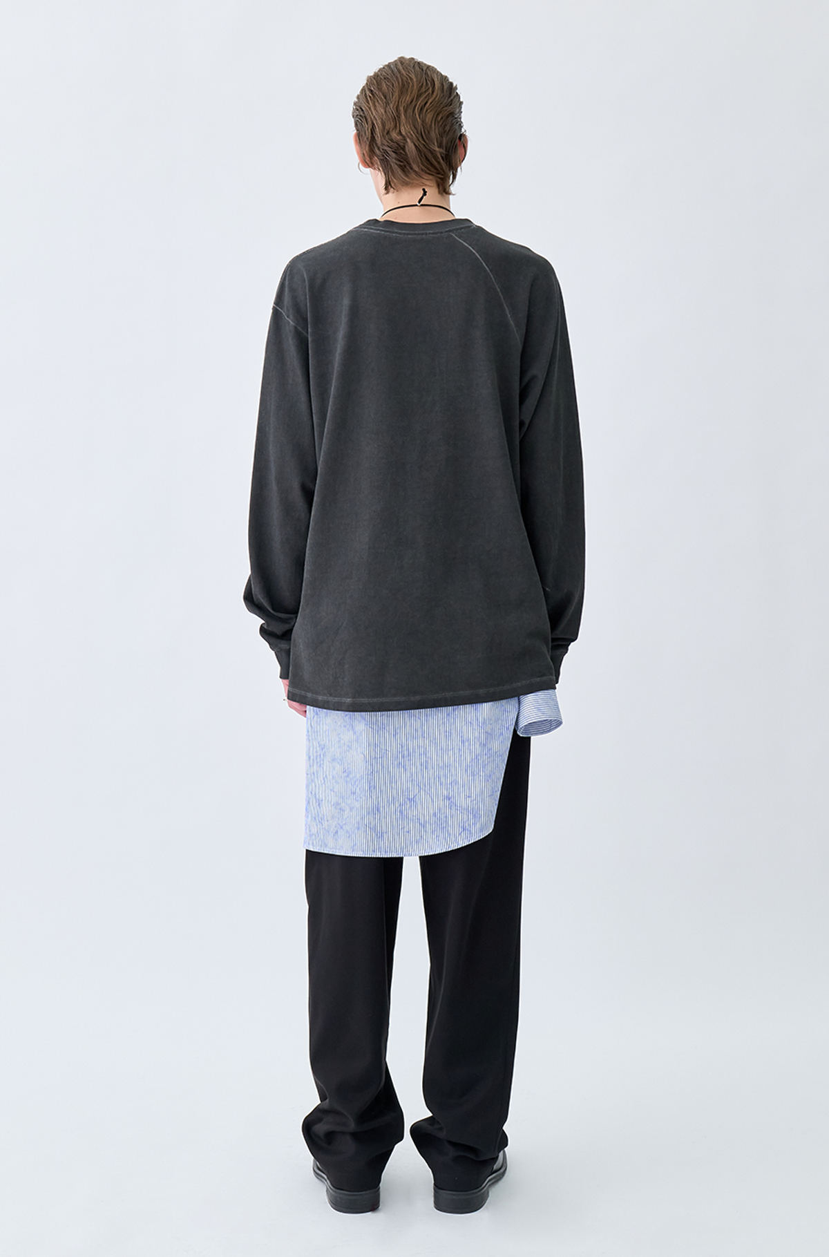 유체 프레타 포르테(YOUCHE PRET A PORTER) AR ASYMMETRY LONG SLEEVE TEE Washed Black