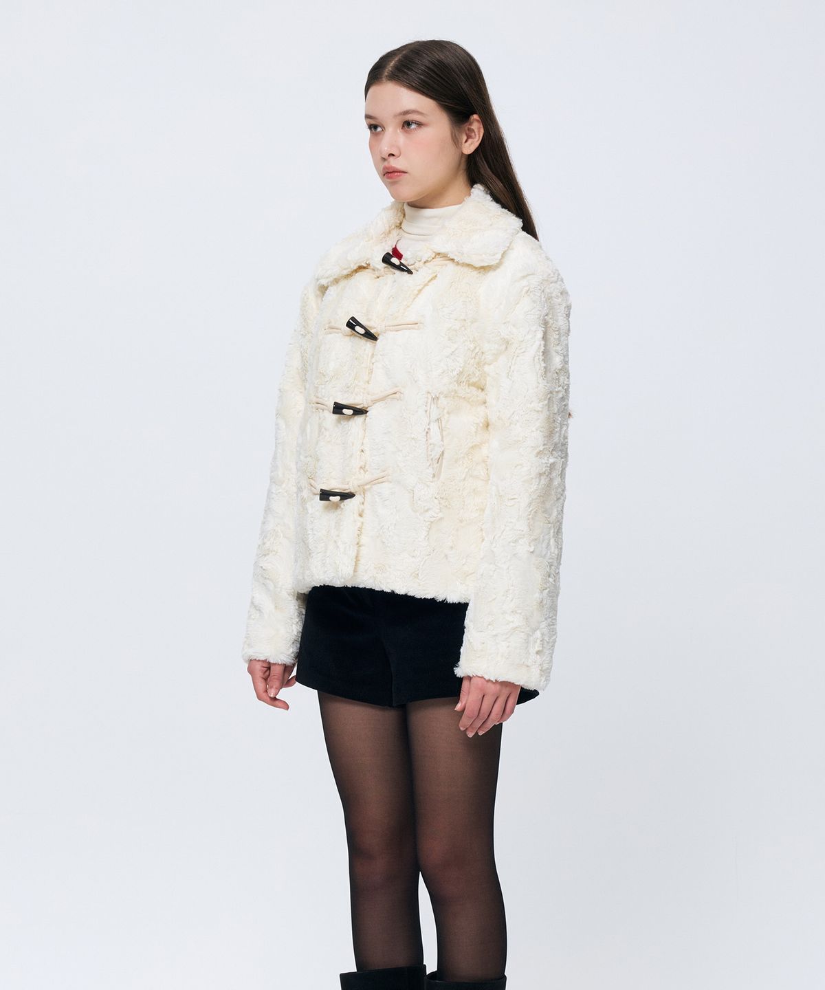 아리킴(ARIKIM) COZY FUR JACKET / WHITE