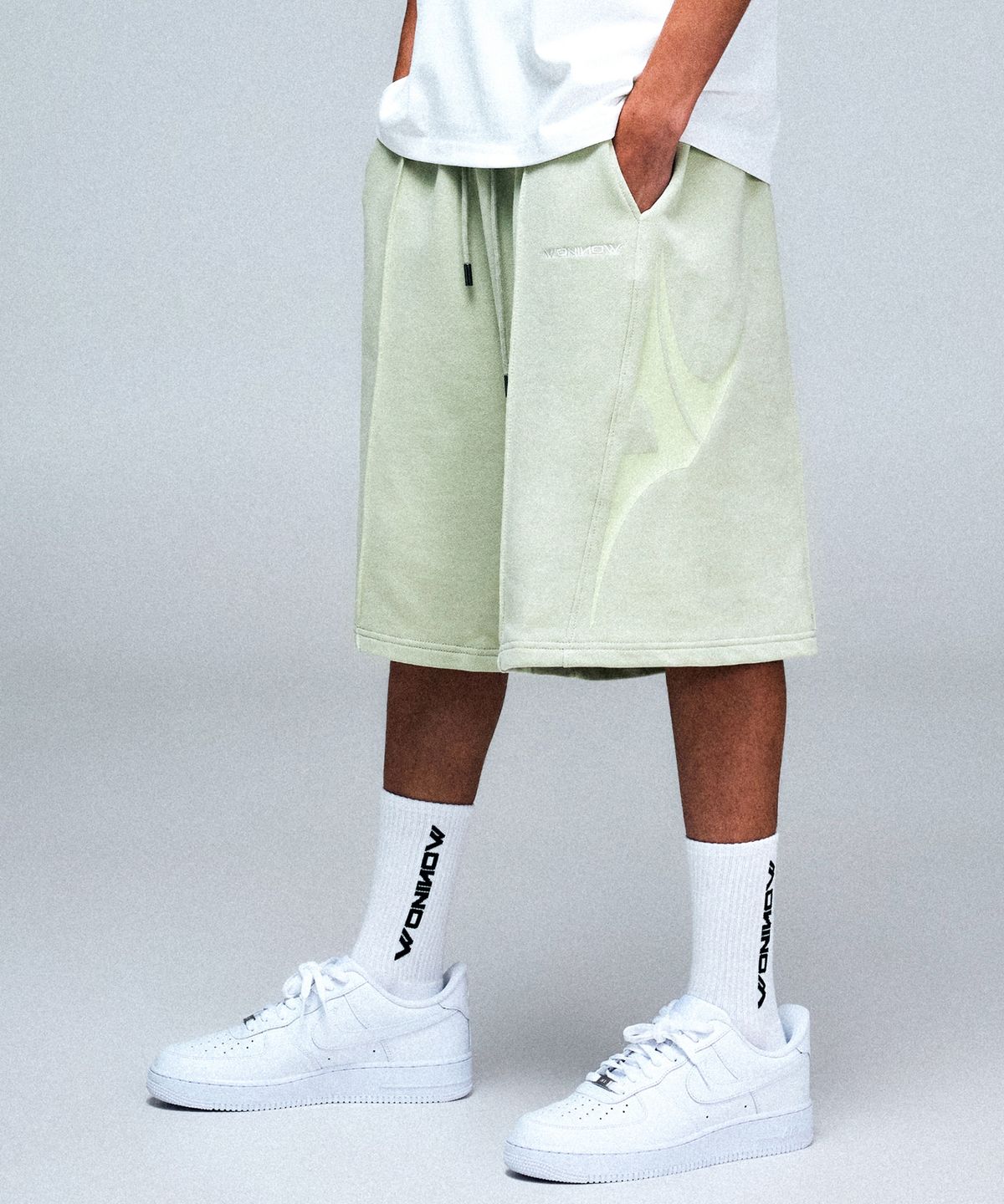 원나우(WONINOW) LUX Bermuda pants_LIME