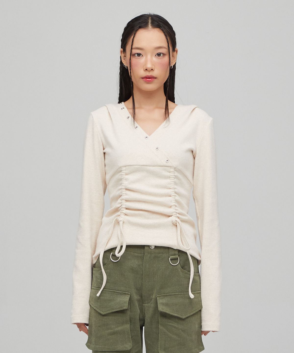 라라폭스(LALAFOX) V NECK SHIRRRING HOODIE OATMEAL BQ4CL026