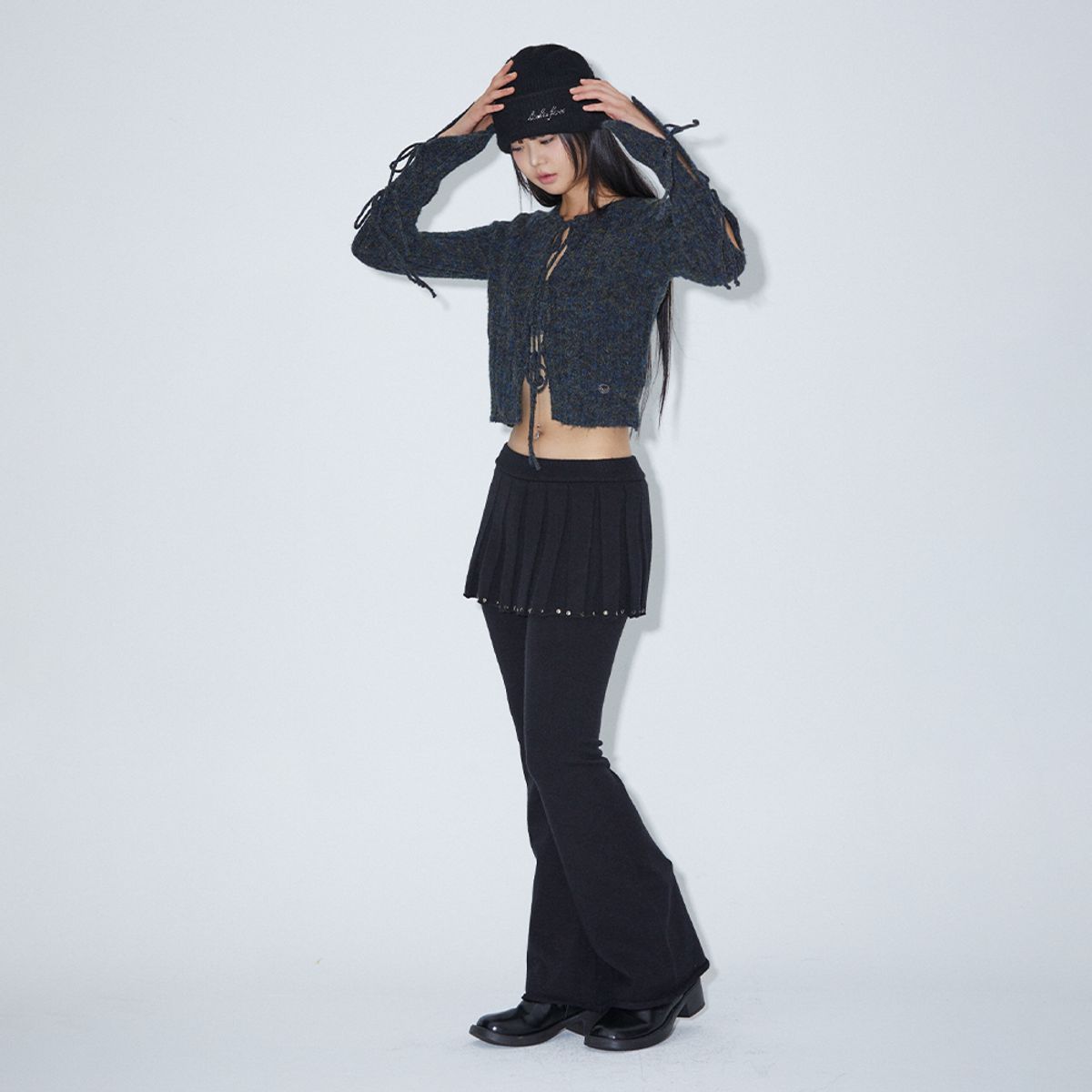 라라폭스(LALAFOX) KNIT BOOTCUT SKIRT PANTS BLACK BQ4KP002