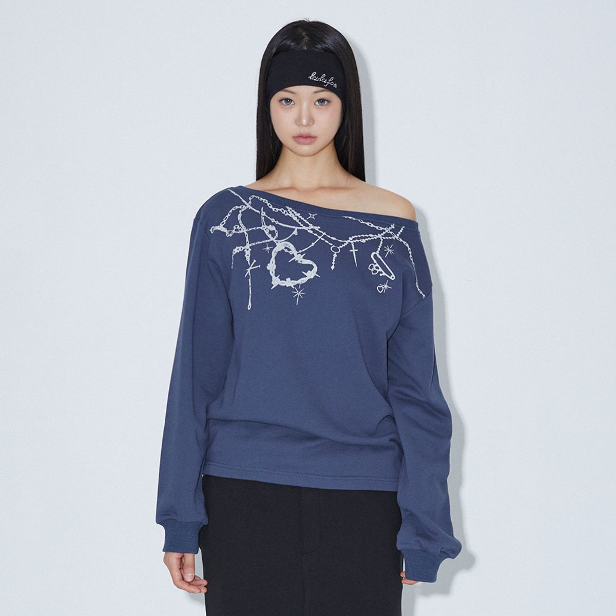라라폭스(LALAFOX) BOAT NECK PRINTING SWEAT SHIRT NAVY BQ4CL020
