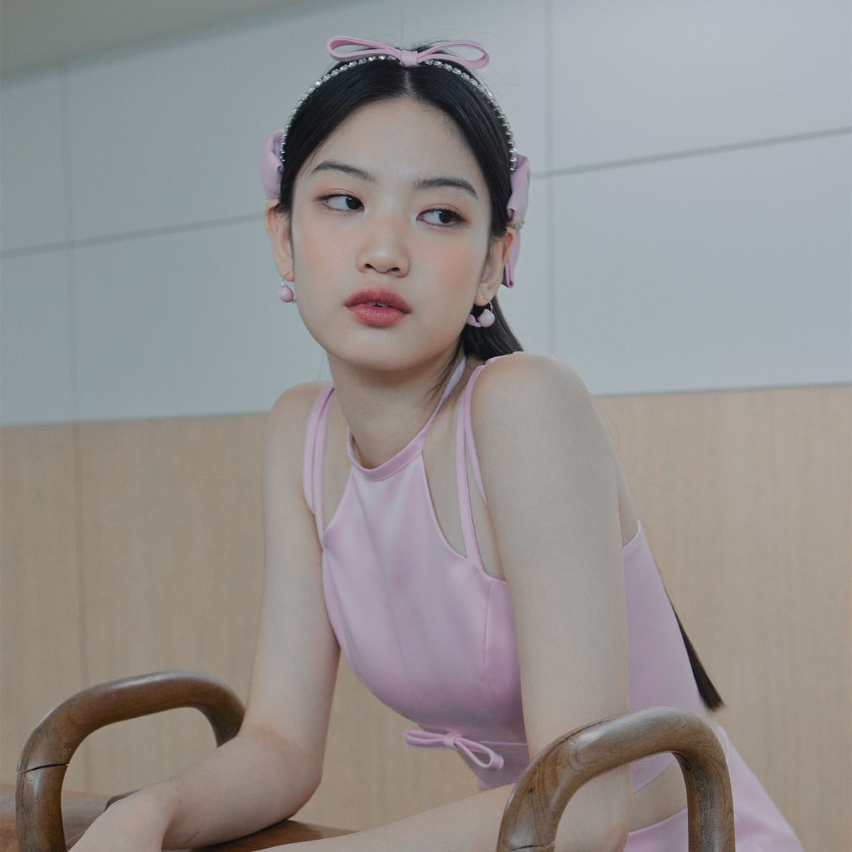 러뷰이(LOVUEE) 발레 로제 트리플 리본 헤어밴드