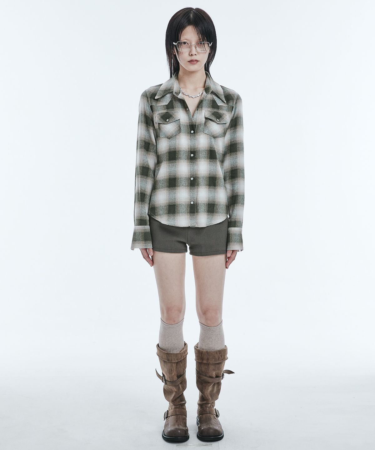 어퓨커멘츠(A FEW COMMENTS) 웨스턴 옴브레 체크 셔츠 KHAKI