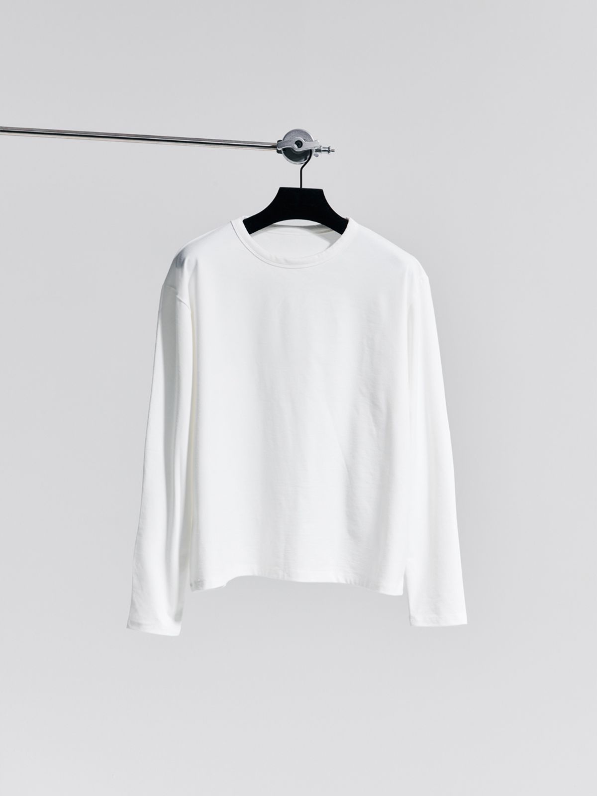 고저(GOZER) UNDER BOODLE ROUND LONG SLEEVES_WHITE