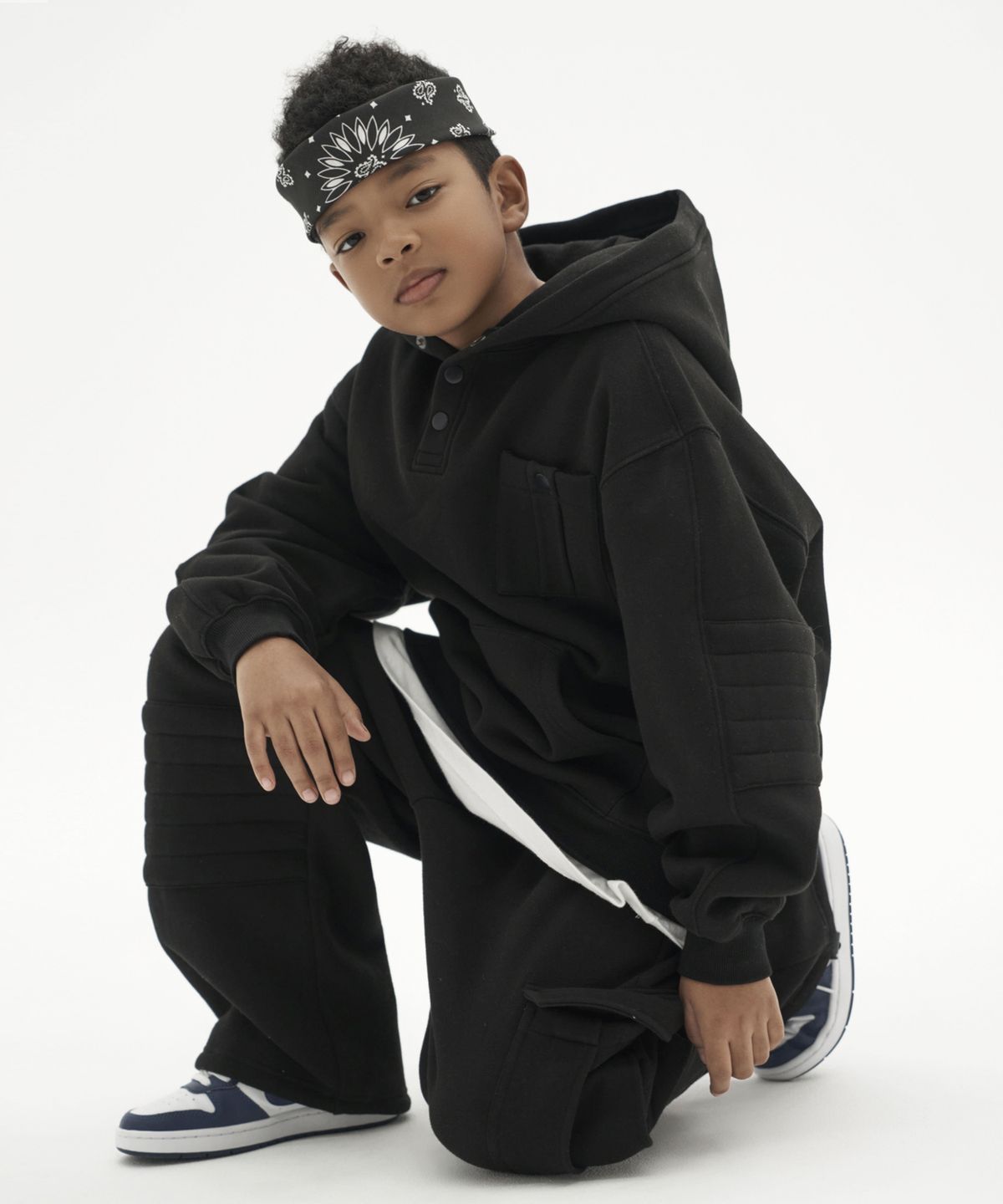 테이크이지 키즈(TAKEASY KIDS) 자이언트 엠보 후드티 (블랙)