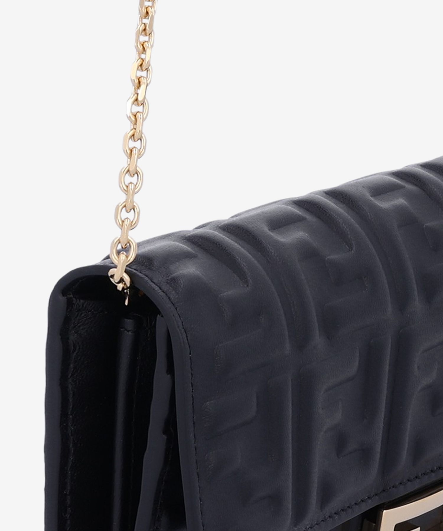 ■FENDI■ Baguette Chain Wallet Shoulder Bag Black 8M0365AAJ Baguette Continental Wallet With Chain Leather Black | Fendi