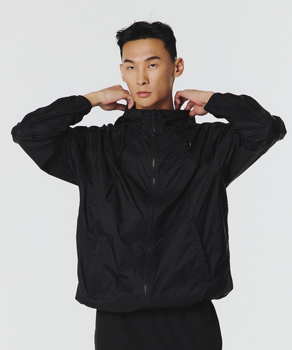 무신사 스탠다드 스포츠(MUSINSA STANDARD SPORTS) 슈퍼 벤트 바람막이 (4color)