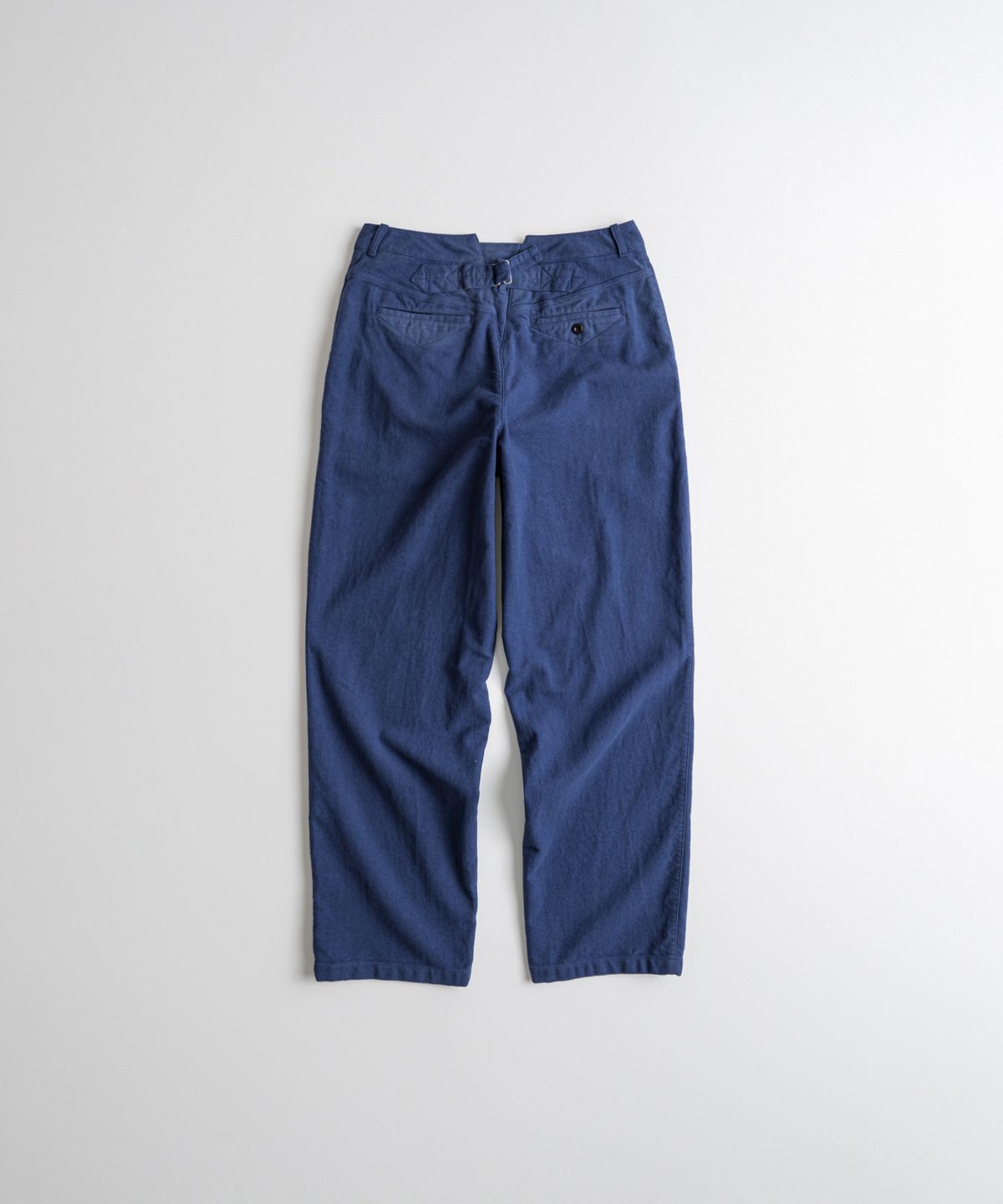 비헤비어(BEHEAVYER) SOFT MOLESKIN FRENCH TROUSERS faded blue