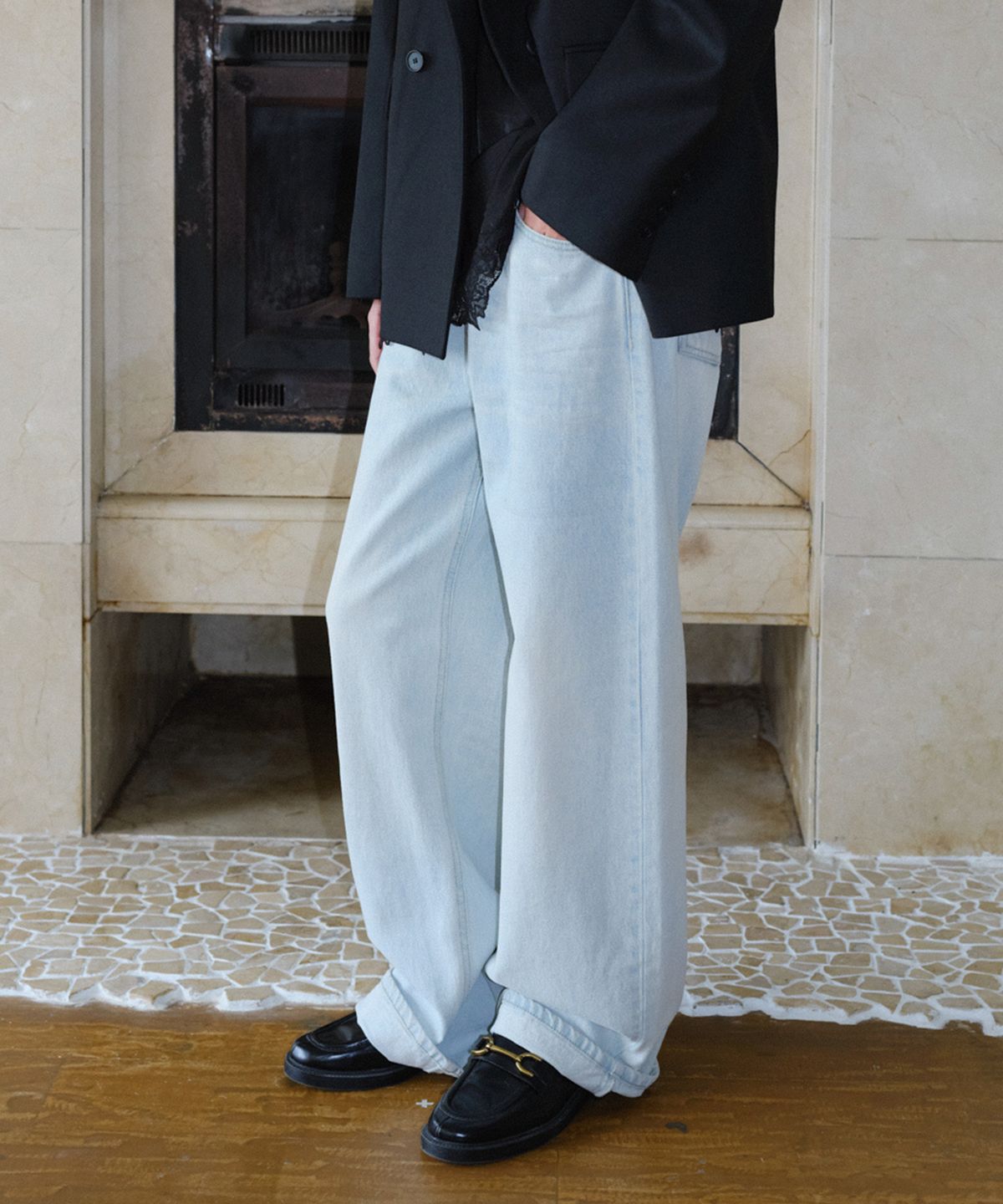 엔오르(EN OR) LOOSE FIT WASHED DENIM PANTS - LIGHT BLUE