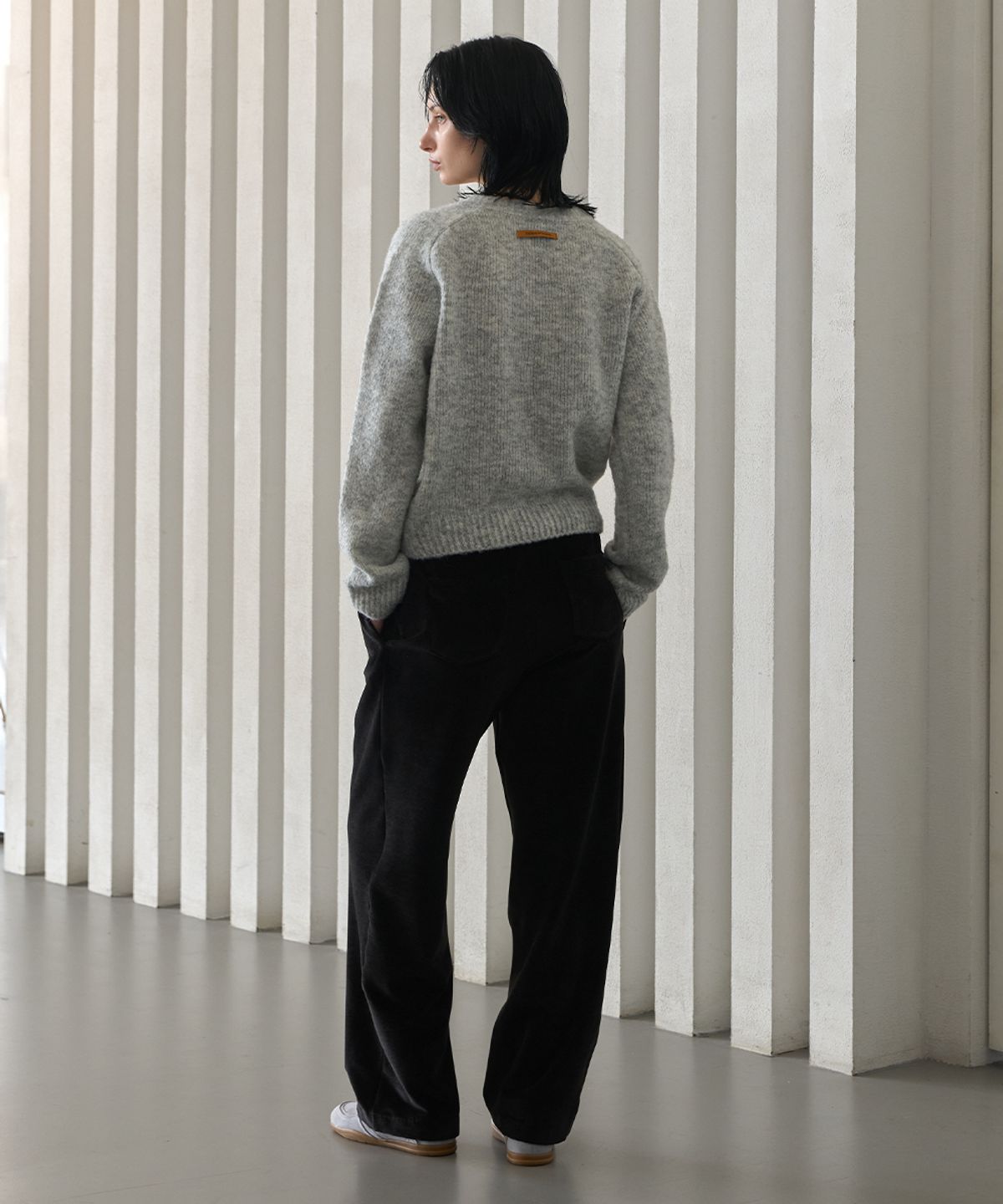 320쇼룸(320SHOWROOM) Velvet Drawstring Elastic Pants Black