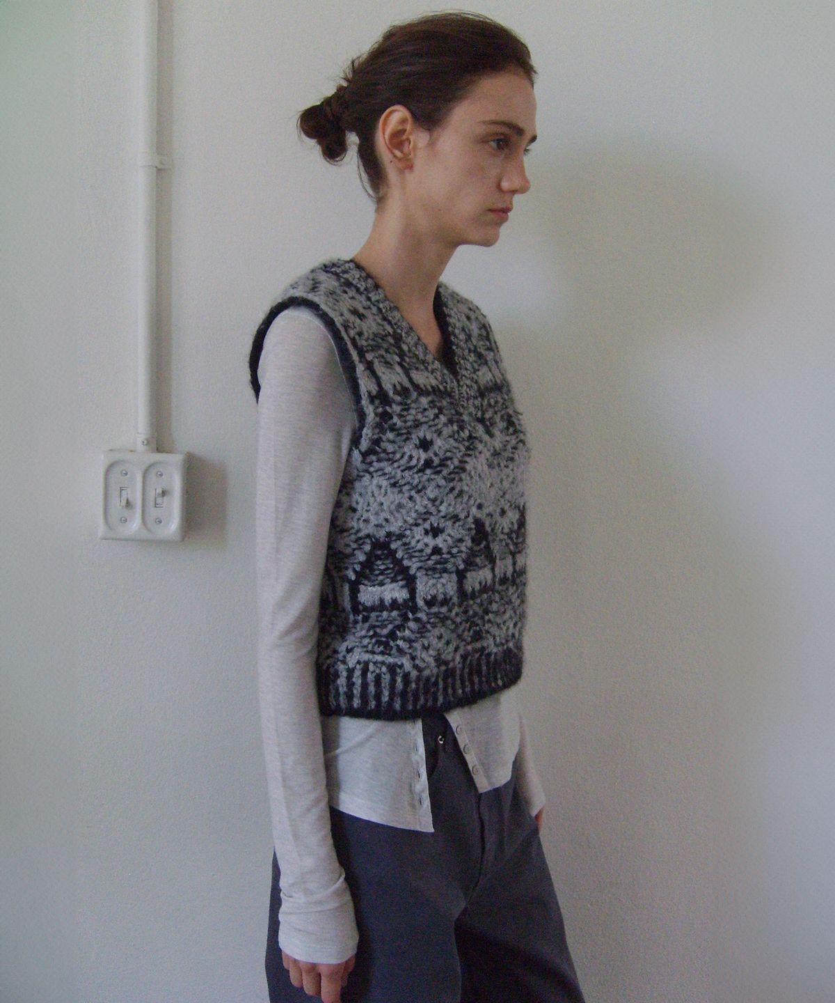 엔오르(EN OR) [ALPACA 35%] SUPERFINE ALPACA NORDIC VEST - NAVY