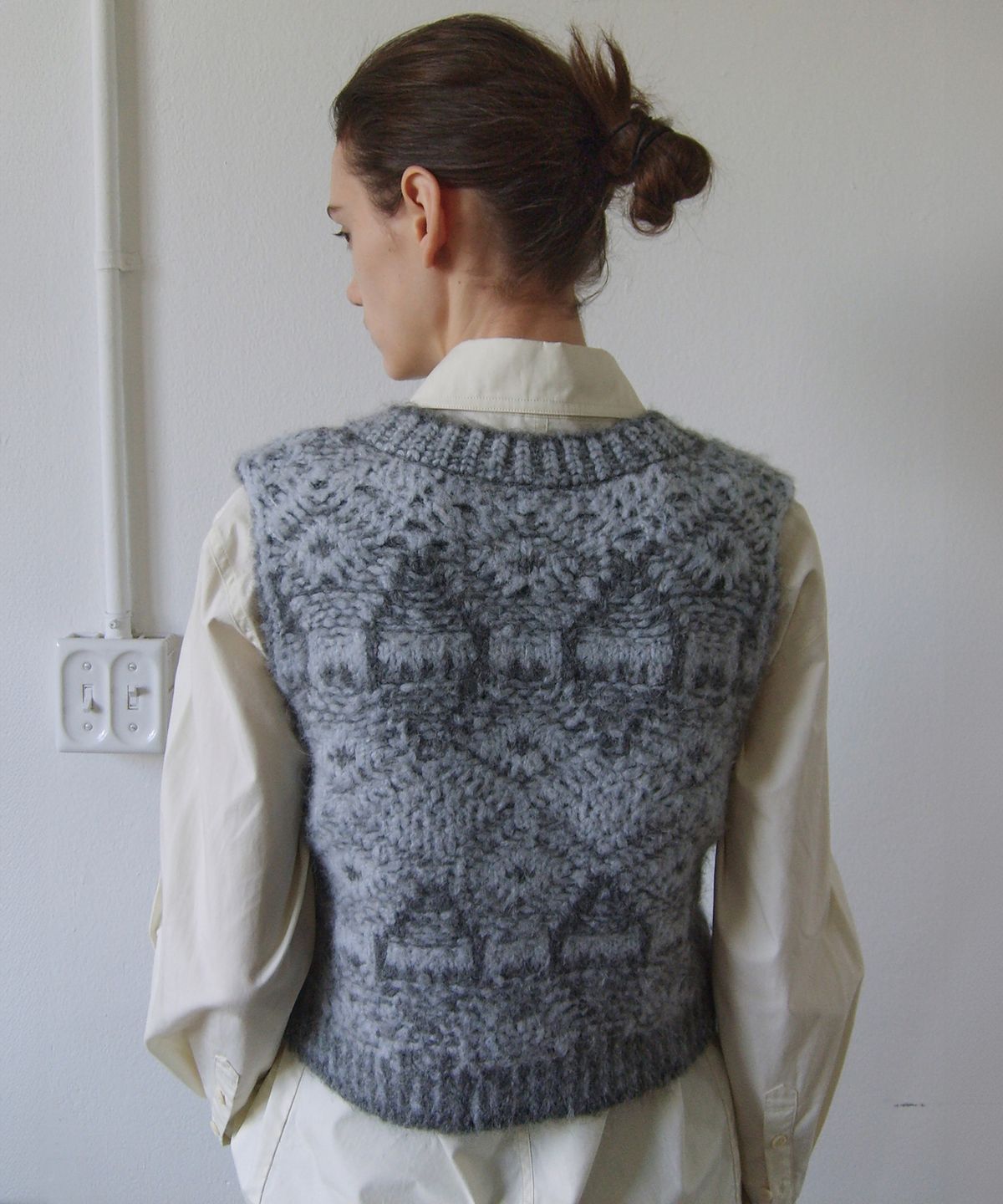 엔오르(EN OR) [ALPACA 35%] SUPERFINE ALPACA NORDIC VEST - GREY