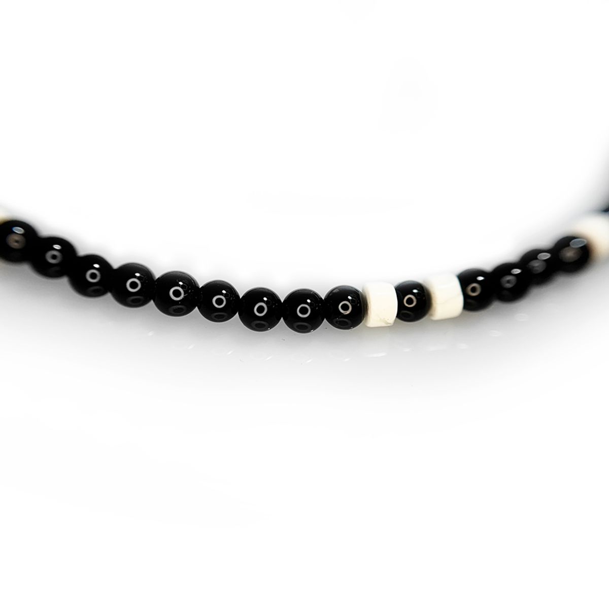 어 그라운드 링(AGROUNDRING) Onyx Bead Necklace (아게이트)