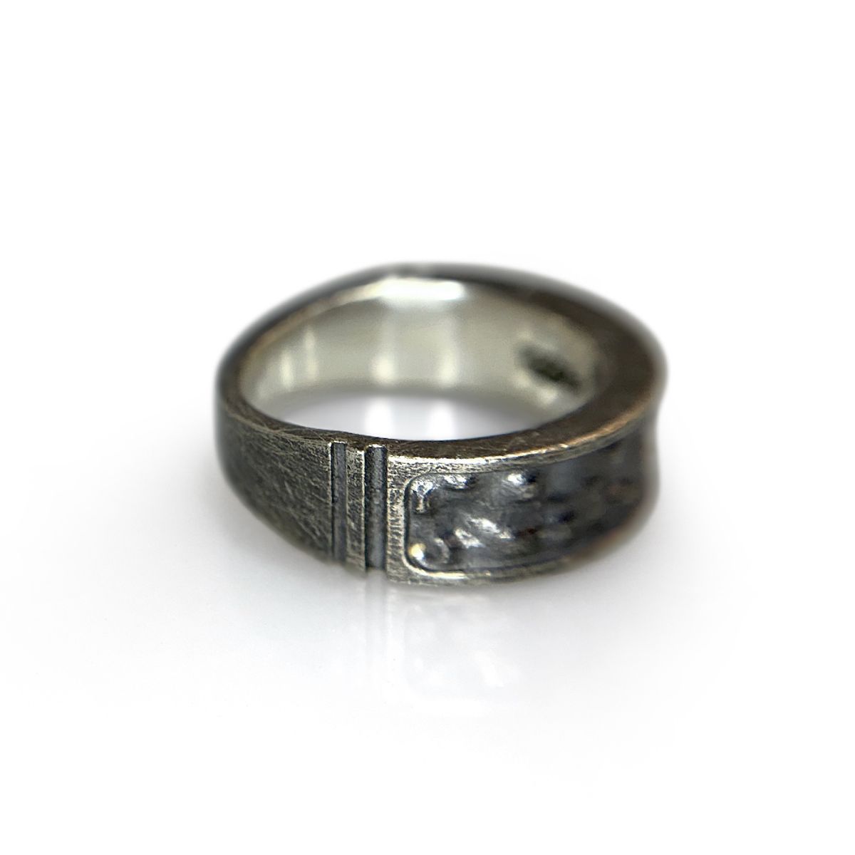 어 그라운드 링(AGROUNDRING) Magma Ring