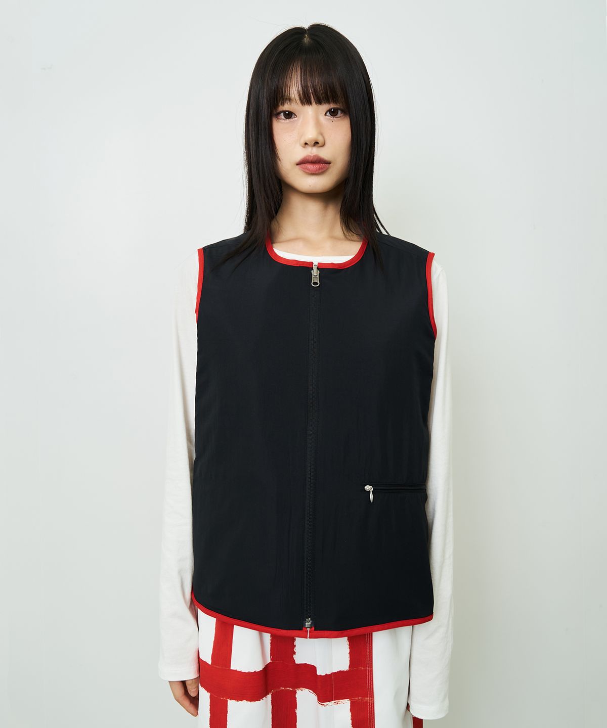챈스챈스(CHANCECHANCE) REVERSIBLE RED VEST