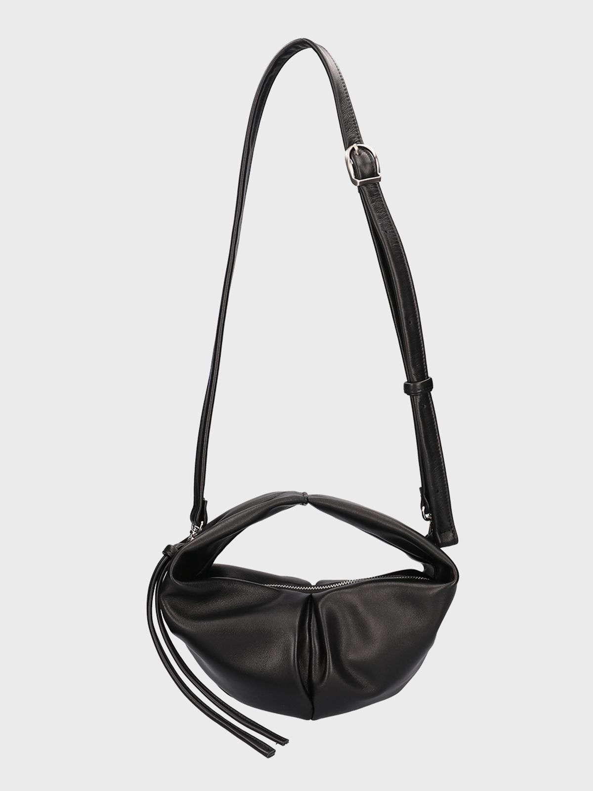 던팩토리(DAWN FACTORY) LUVIN BAG SMALL COW LEATHER BLACK 러빈백 스몰 소가죽 블랙