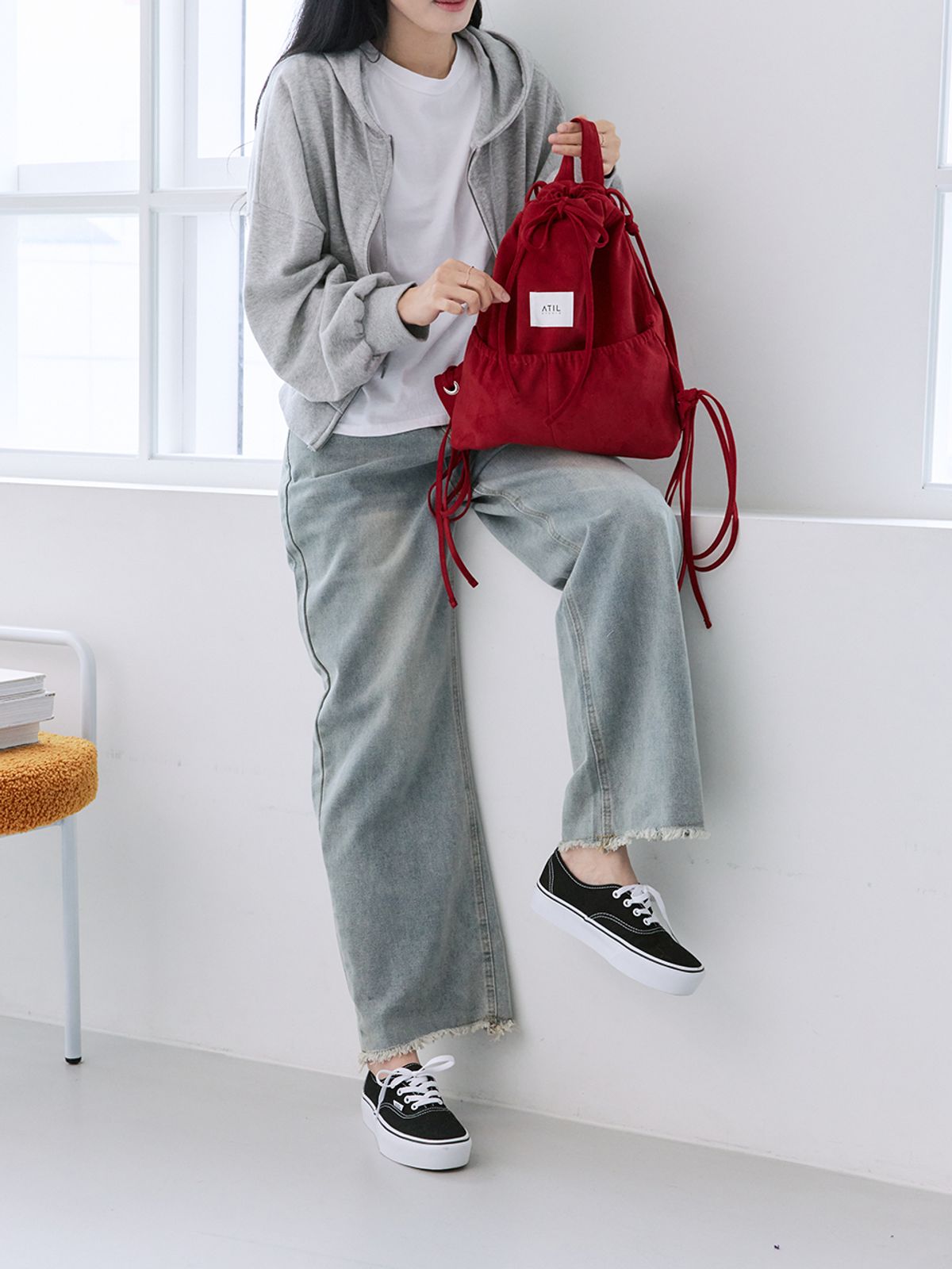 어틸스튜디오(ATIL STUDIO) 데일리 스트링 백팩  _ [체리레드]
