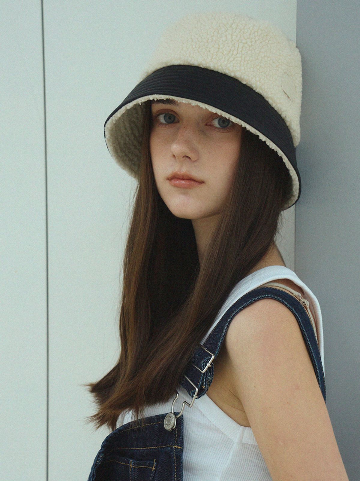 메르헨(MERCHEN) Teddy leather bucket hat_2color