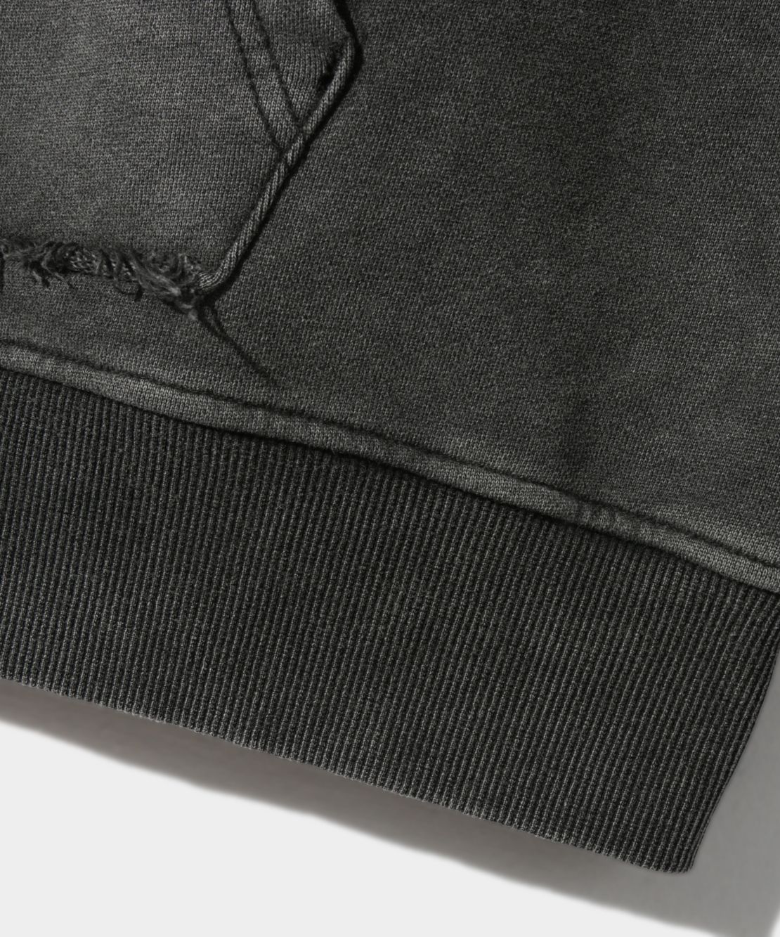 ★DIMITRI BLACK★VLAD cut-off applique hooded sweatshirt★ MUSINSA | DIMITRI BLACK VLAD Cut-off Applique Hooded Zip
