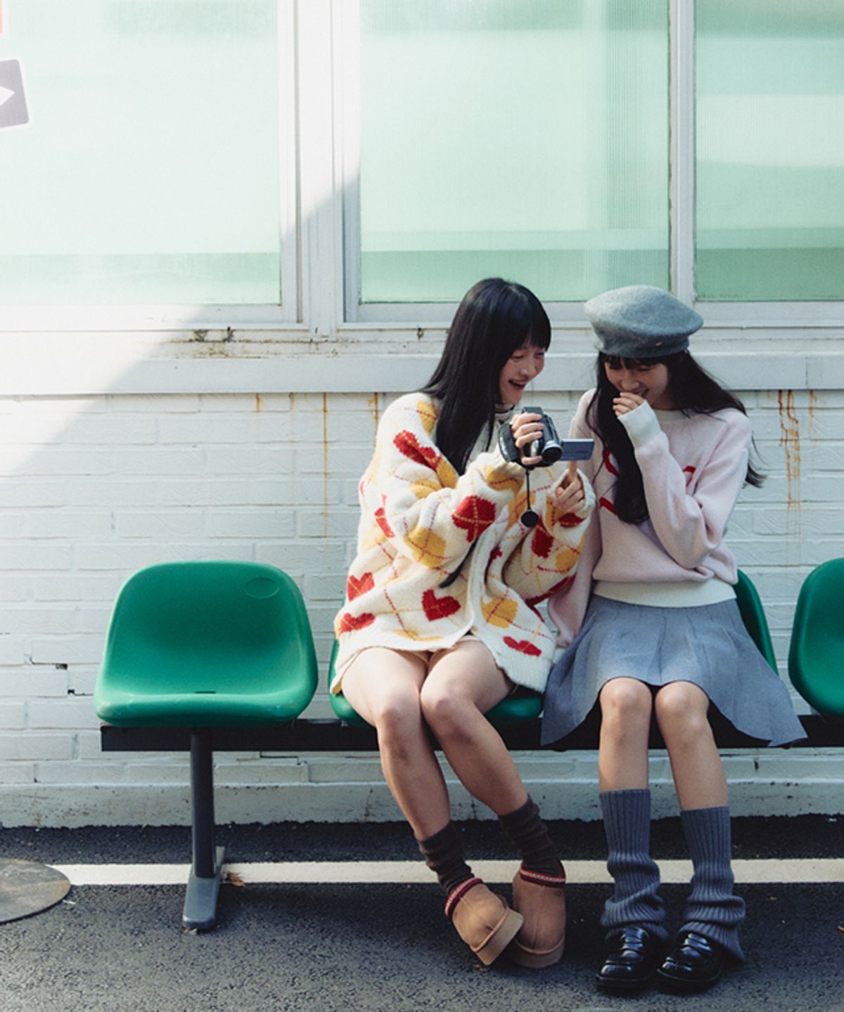 론론(RONRON) HEART ARGYLE HEAVY KNIT OVER FIT CARDIGAN IVORY