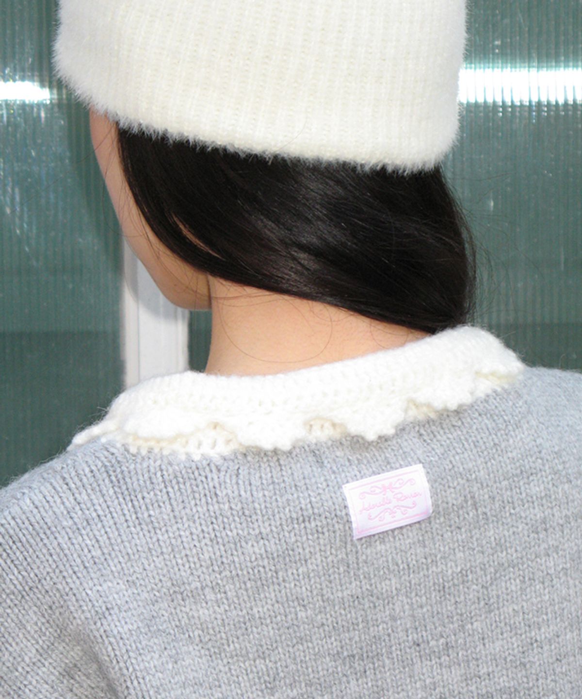 론론(RONRON) WAVY COLLAR POCKET HANDMADE KNIT CARDIGAN GREY