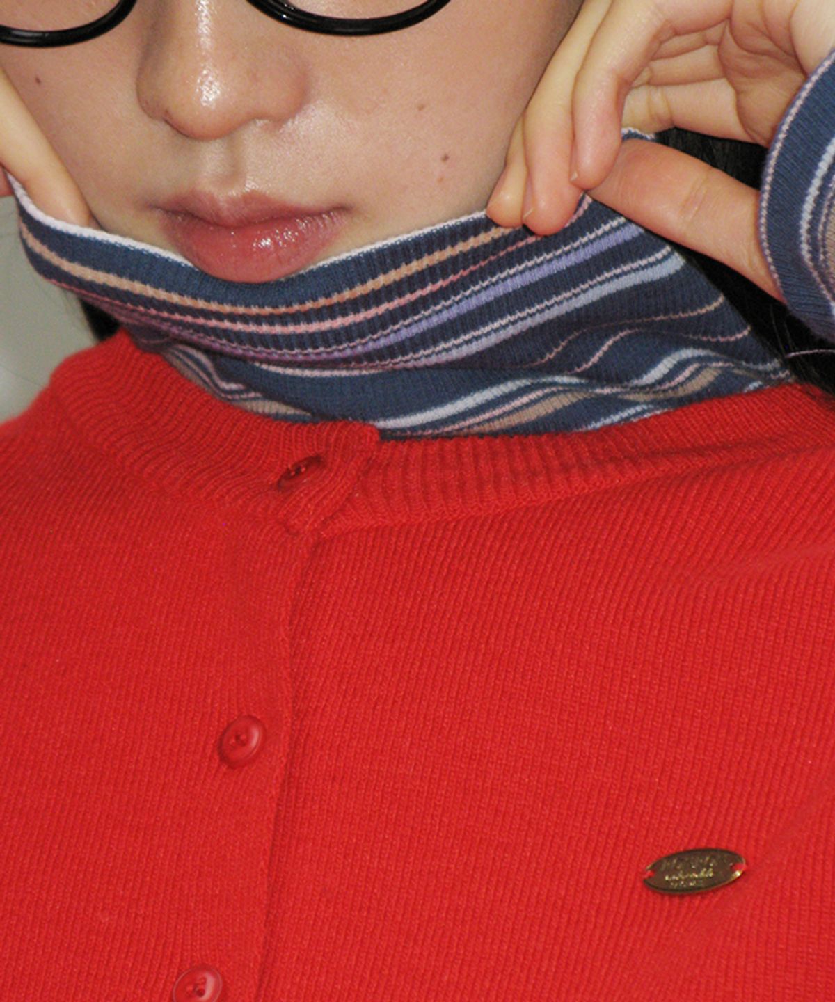 론론(RONRON) BUTTON POINTED BASIC KNIT CARDIGAN RED