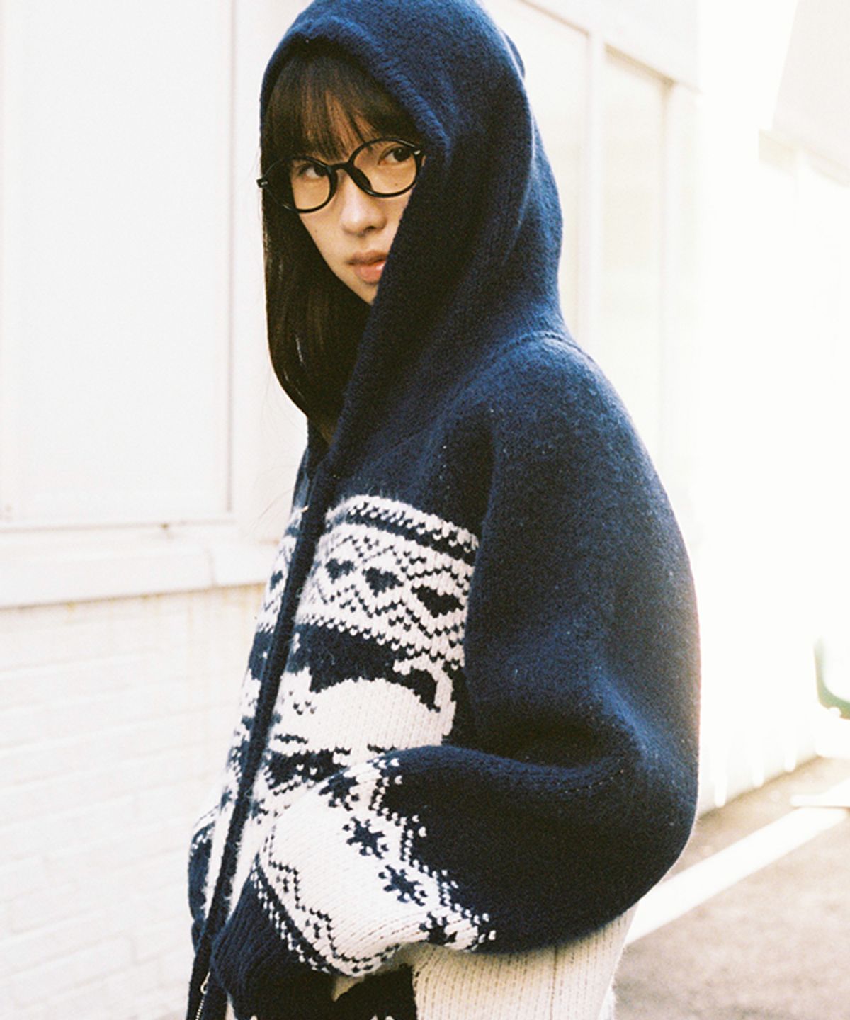 론론(RONRON) CAT JACQUARD HOOD ZIP UP KNIT NAVY