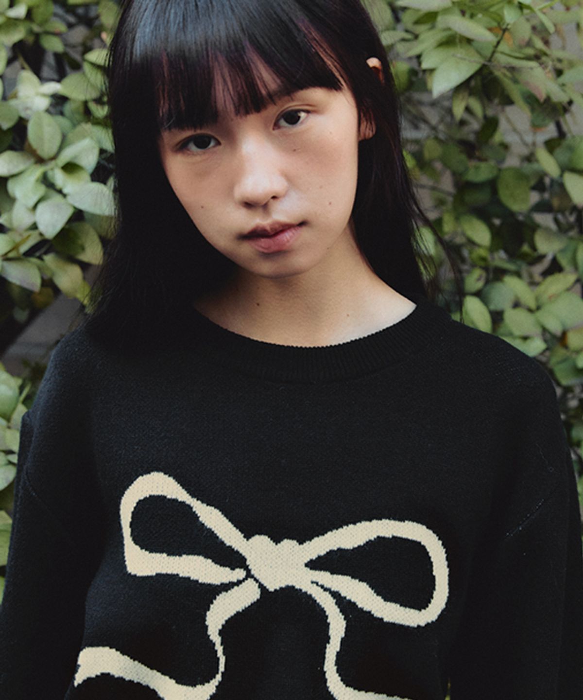 론론(RONRON) HEART RIBBON JACQUARD KNIT BLACK