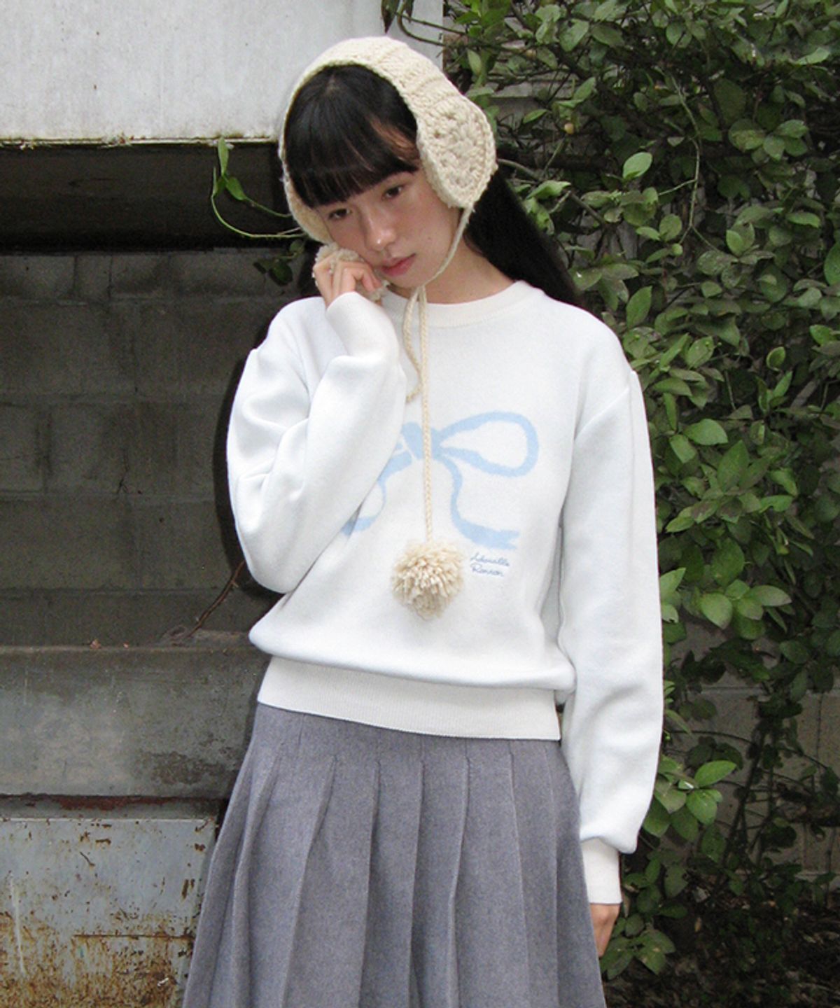 론론(RONRON) HEART RIBBON JACQUARD KNIT IVORY BLUE