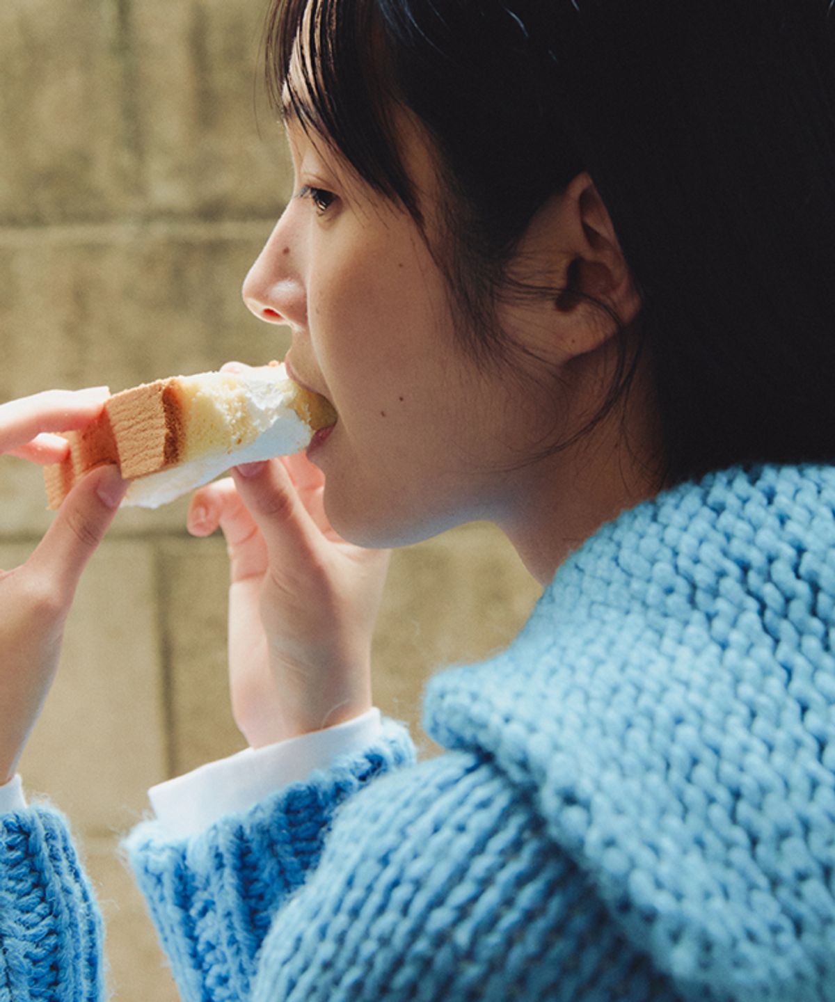 론론(RONRON) SHAWL COLLAR HANDMADE HEAVY KNIT ZIP UP DUSTY BLUE