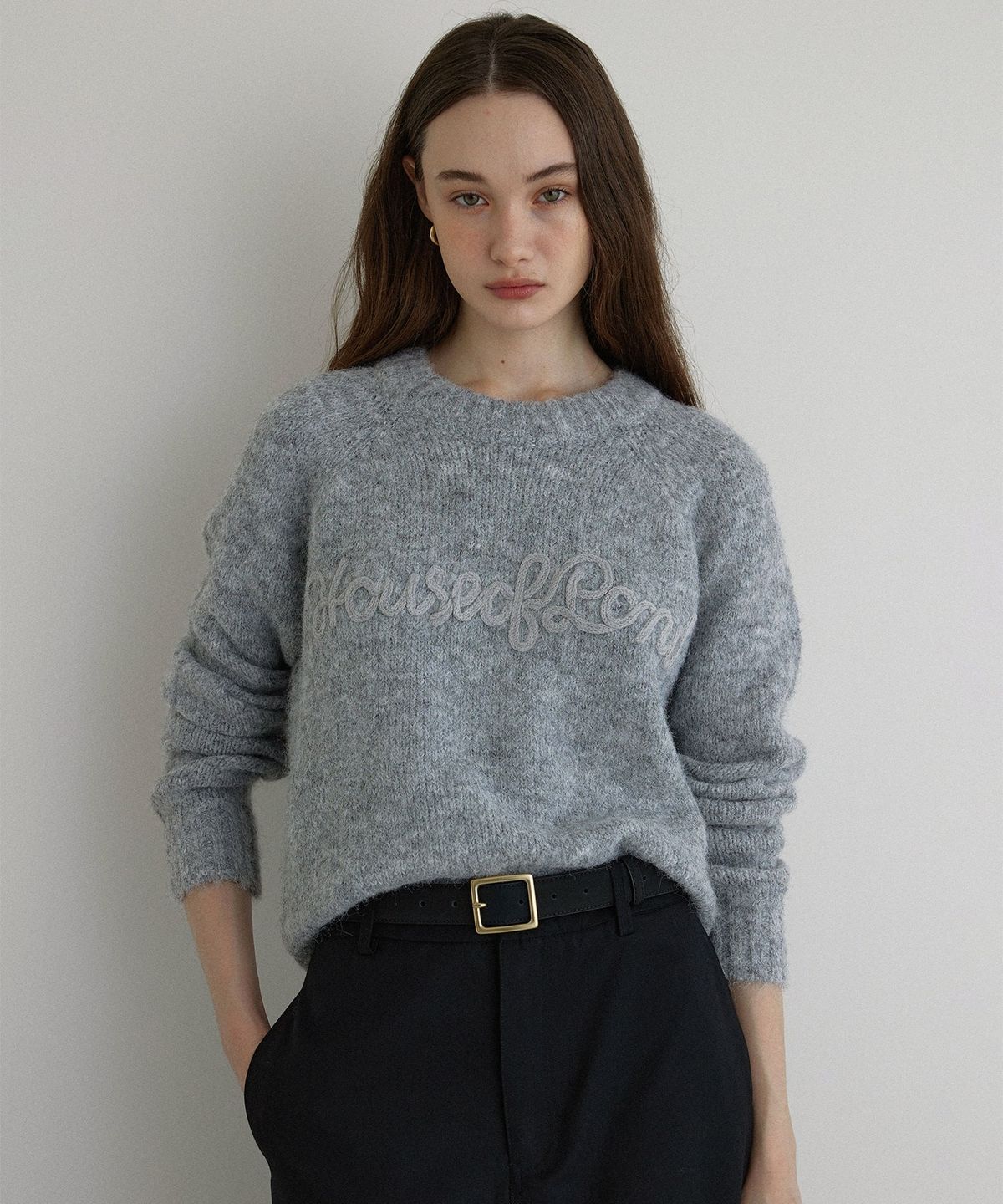 하우스 오브 폰드(HOUSE OF POND) Embroidery round neck sweater (Grey)