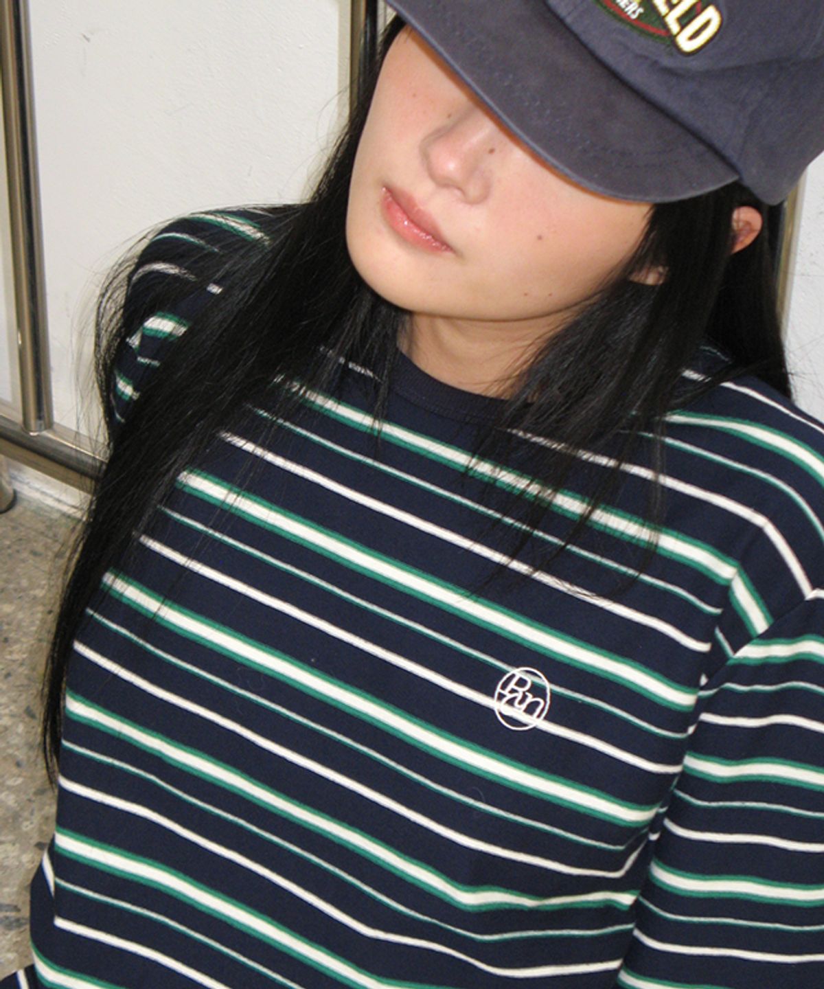 론론(RONRON) MULTI STRIPE LONG SLEEVE NAVY GREEN