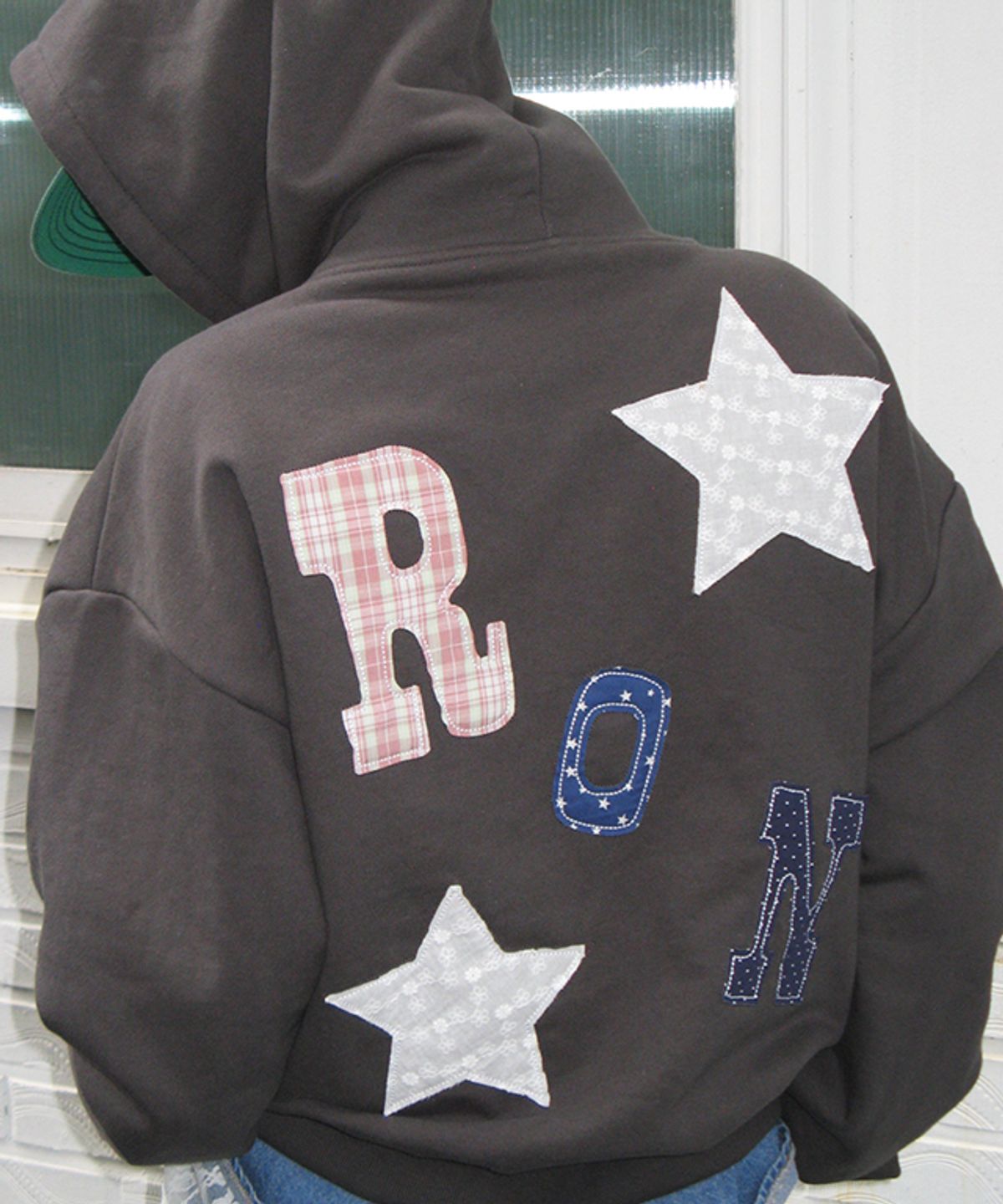 론론(RONRON) RON PATCH MIXED APPLIQUE HOODIE ZIP UP CHARCOAL