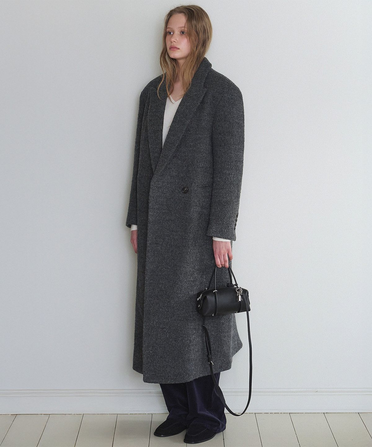 하우스 오브 폰드(HOUSE OF POND) Wool boucle double breasted coat (Charcoal)