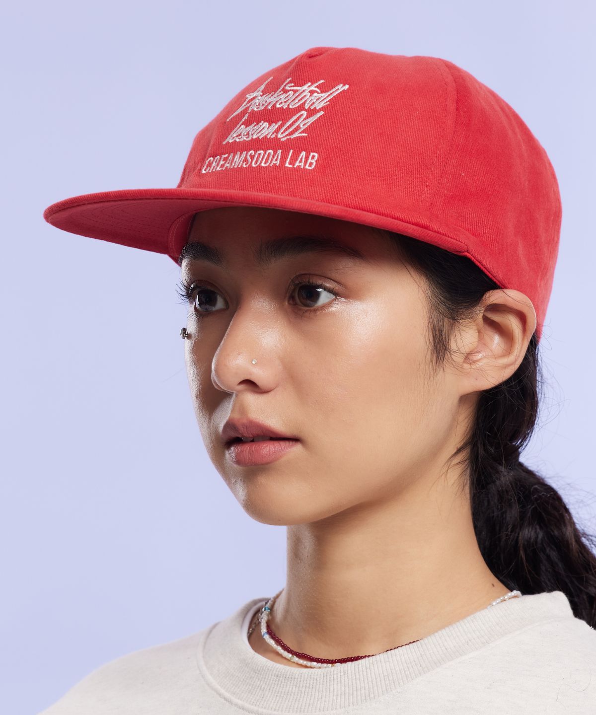 크림소다랩(CREAM SODA LAB) 쿼터 볼캡 레드 화이트