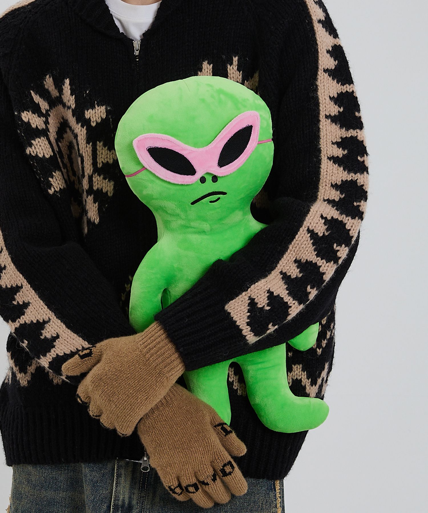 新品未開封 RIPNDIP SPACEBOOBOO ALIEN ぬいぐるみ Alien Window Plush Suction Cup Plush Doll (Green) – RIPNDIP