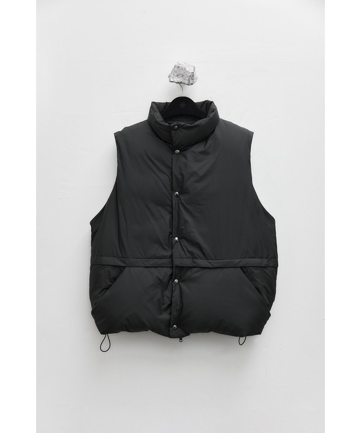 유스(YOUTH) Detachable Snap Single Down Jacket - Black