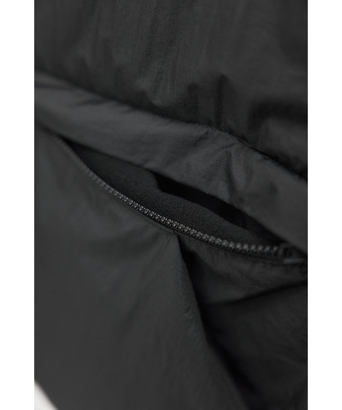 유스(YOUTH) Detachable Snap Single Down Jacket - Black