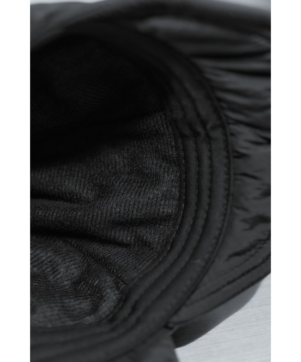 유스(YOUTH) Padded Trooper Hat - Black